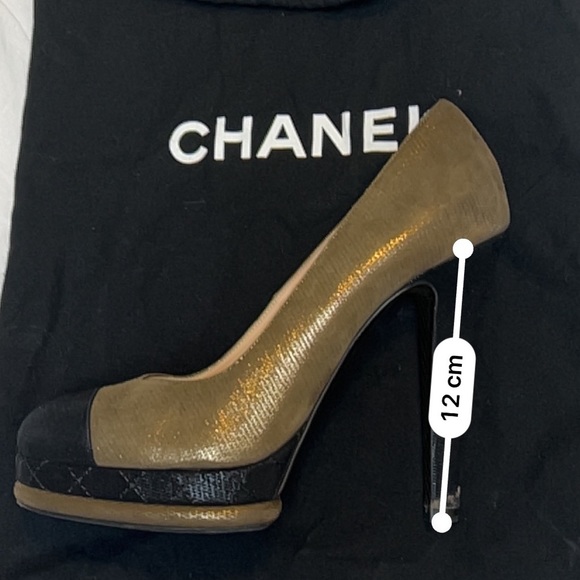 Authentic CHANEL Gold/ Black Leather Pumps - Picture 5 of 5